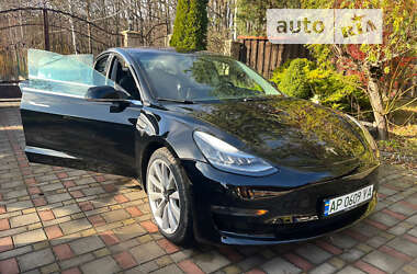 Седан Tesla Model 3 2018 в 