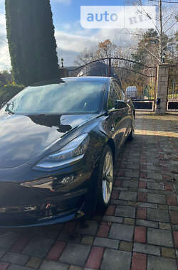Седан Tesla Model 3 2018 в 