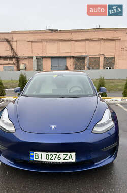 Седан Tesla Model 3 2020 в Полтаве