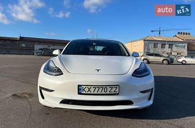 Седан Tesla Model 3 2020 в Харькове