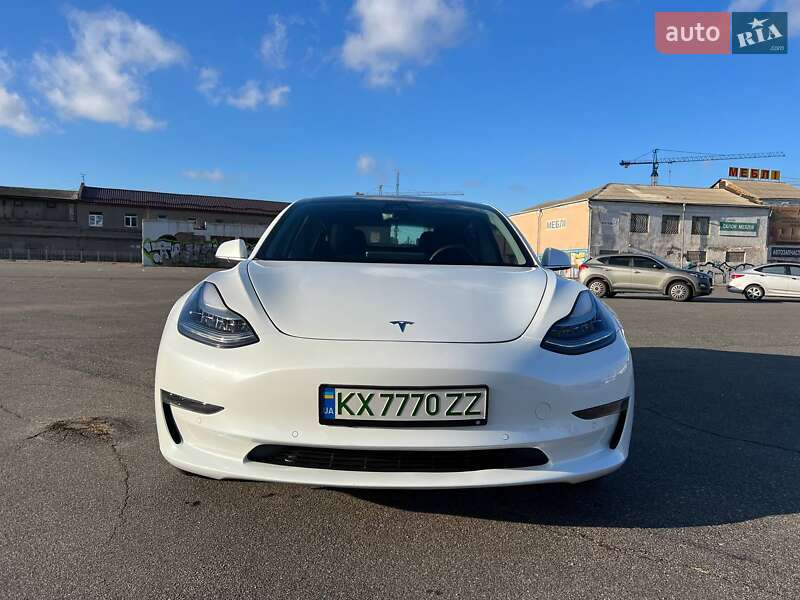 Седан Tesla Model 3 2020 в Харькове