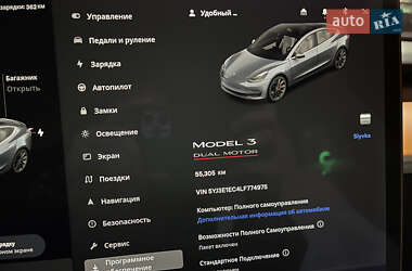 Седан Tesla Model 3 2020 в Києві