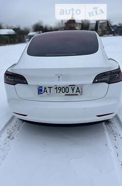 Седан Tesla Model 3 2018 в Ивано-Франковске