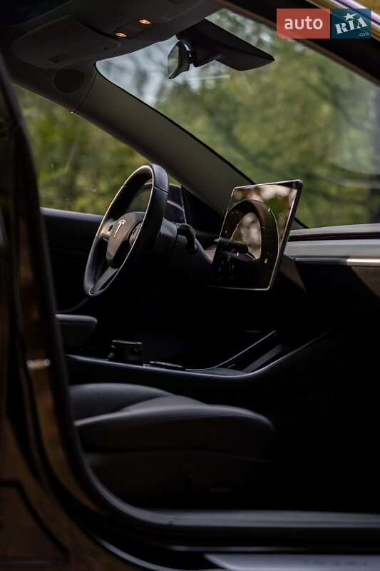 Tesla Model 3 2018