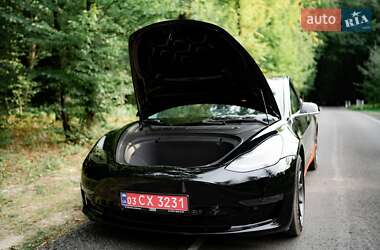 Седан Tesla Model 3 2018 в Луцке