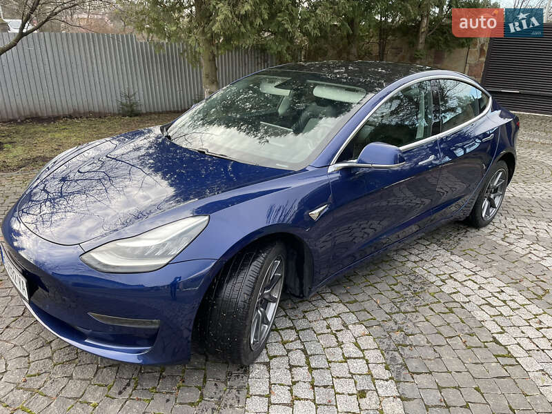 Седан Tesla Model 3 2018 в Львове фото 4 Седан Tesla Model 3 2018 в Львове