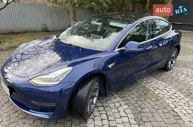 Седан Tesla Model 3 2018 в 