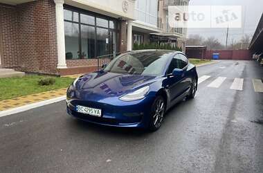 Седан Tesla Model 3 2020 в Запоріжжі