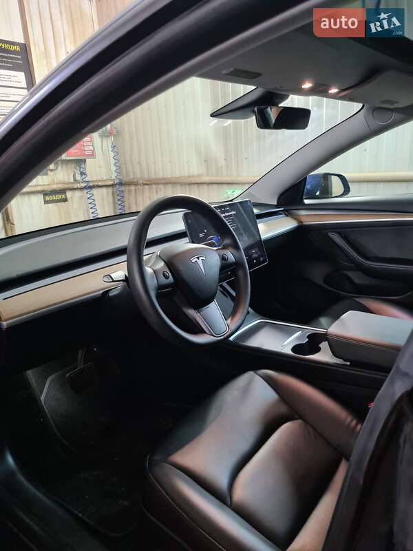 Седан Tesla Model 3 2021 в Харькове