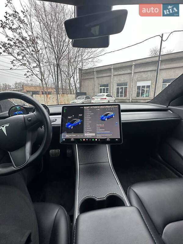 Седан Tesla Model 3 2018 в Запорожье