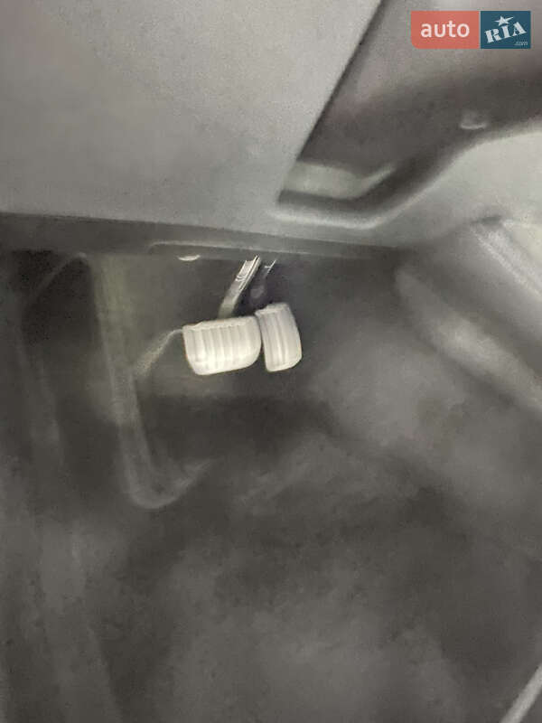 Седан Tesla Model 3 2022 в Києві фото 55 Седан Tesla Model 3 2022 в Києві