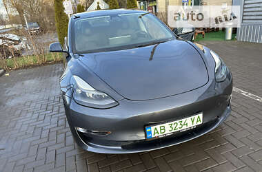 Седан Tesla Model 3 2022 в Вінниці