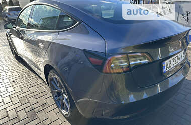 Седан Tesla Model 3 2022 в Вінниці