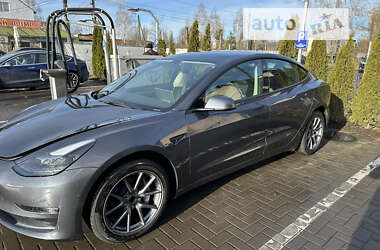 Седан Tesla Model 3 2022 в Вінниці