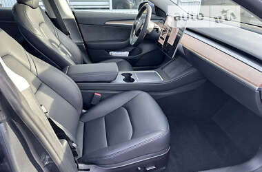 Седан Tesla Model 3 2022 в Вінниці