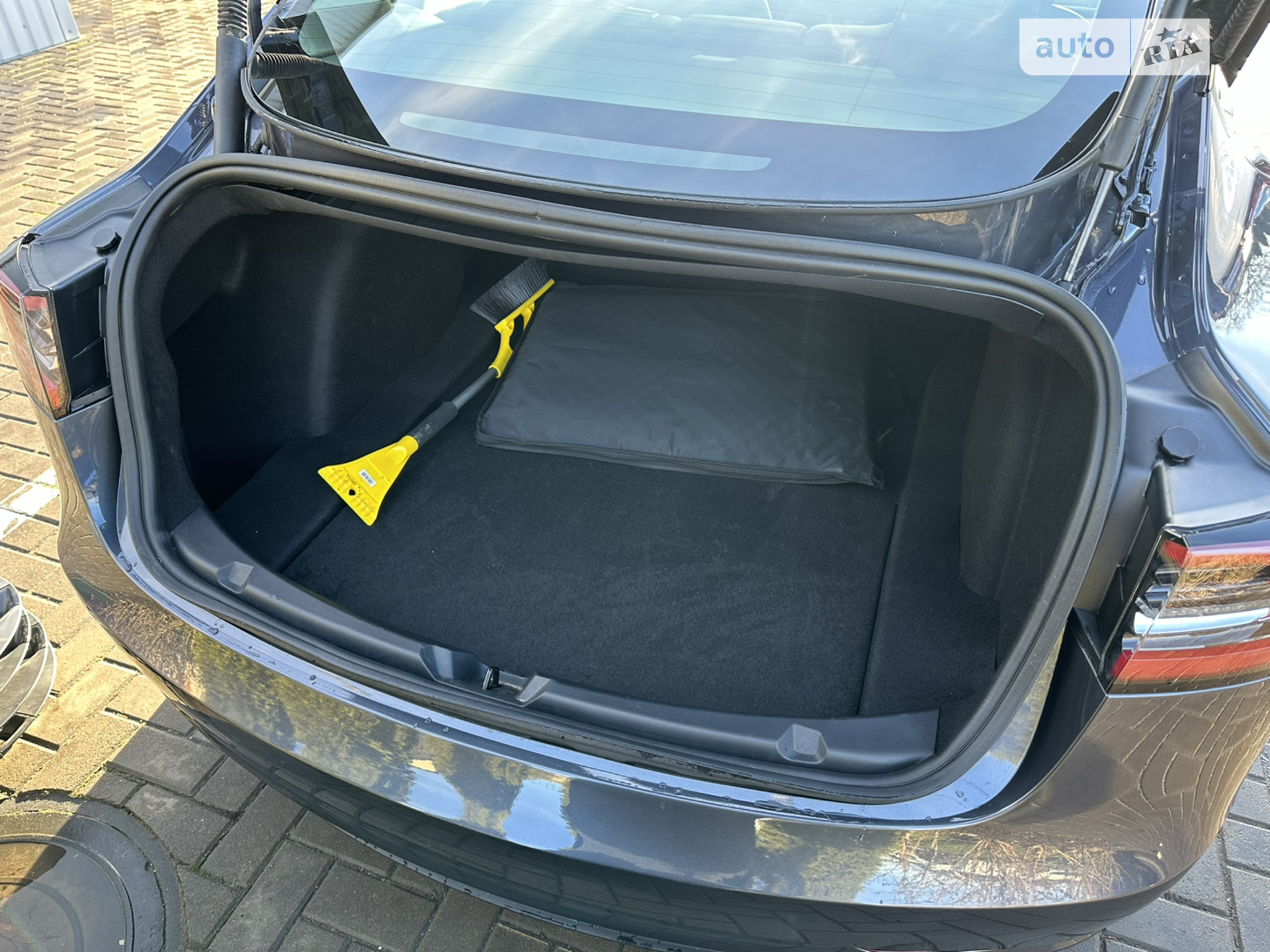 2022 Tesla Model 3 - мініатюра 25