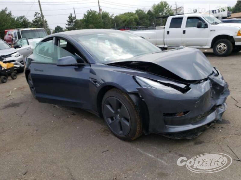 Седан Tesla Model 3 2022 в Вінниці
