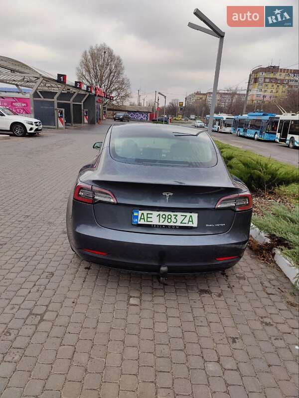 Седан Tesla Model 3 2019 в Днепре