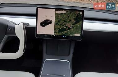 Седан Tesla Model 3 2022 в Житомире
