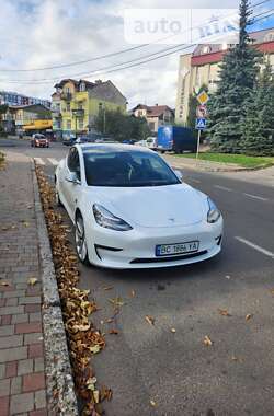 Седан Tesla Model 3 2019 в Бориславі