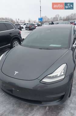 Седан Tesla Model 3 2018 в 