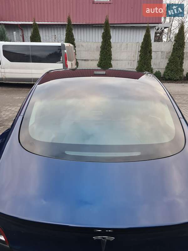 Седан Tesla Model 3 2021 в Харькове