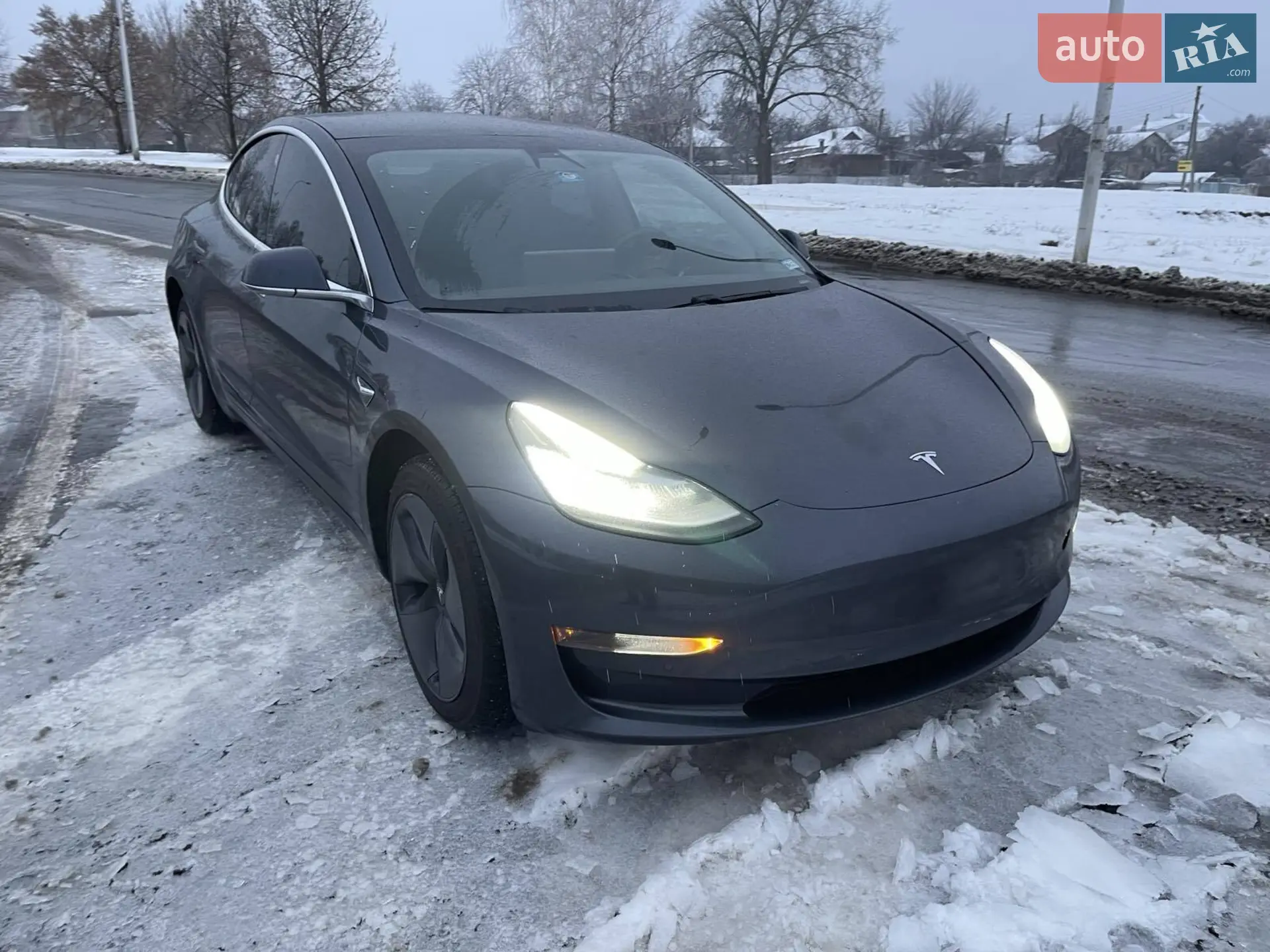 2018 Tesla Model 3 - мініатюра 10