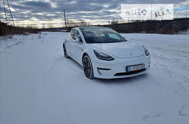 Седан Tesla Model 3 2019 в Буче