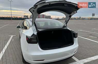 Седан Tesla Model 3 2023 в Одесі