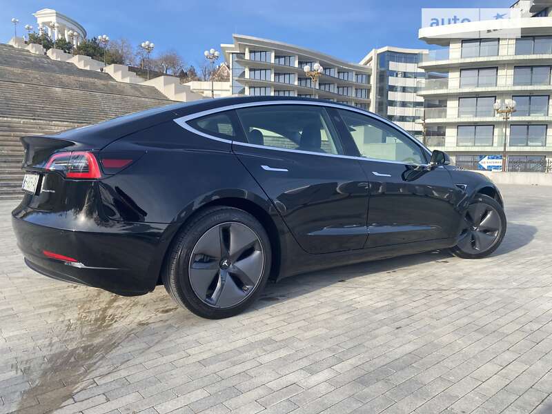 Седан Tesla Model 3 2019 в Одесі фото 17 Седан Tesla Model 3 2019 в Одесі