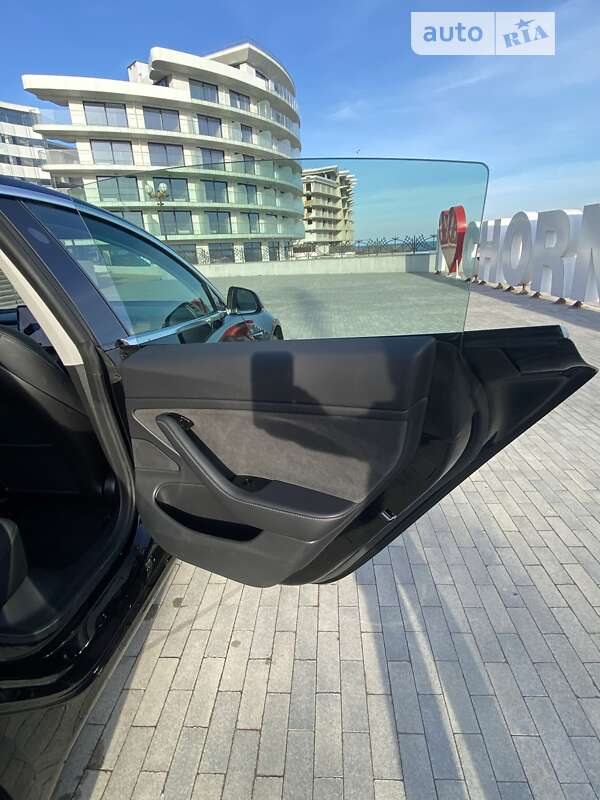 Седан Tesla Model 3 2019 в Одесі фото 56 Седан Tesla Model 3 2019 в Одесі