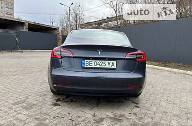 Седан Tesla Model 3 2020 в Миколаєві