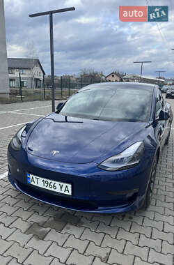 Седан Tesla Model 3 2021 в Ивано-Франковске