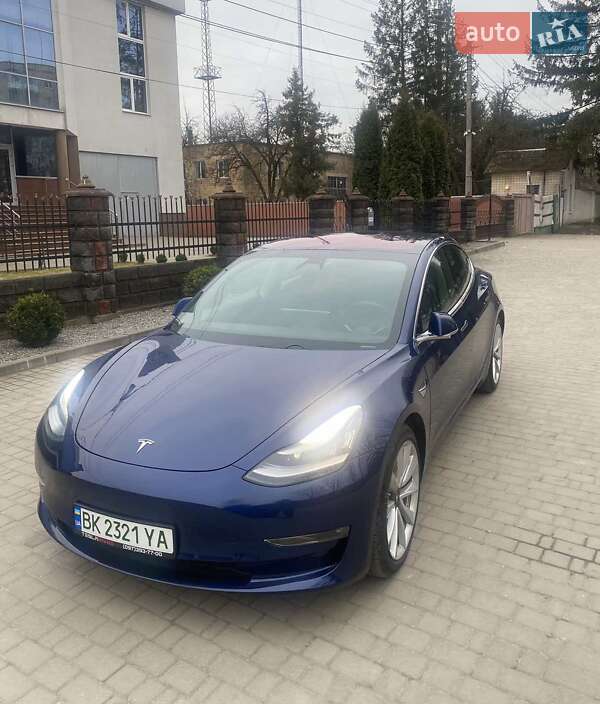 Седан Tesla Model 3 2019 в Рівному фото 6 Седан Tesla Model 3 2019 в Рівному