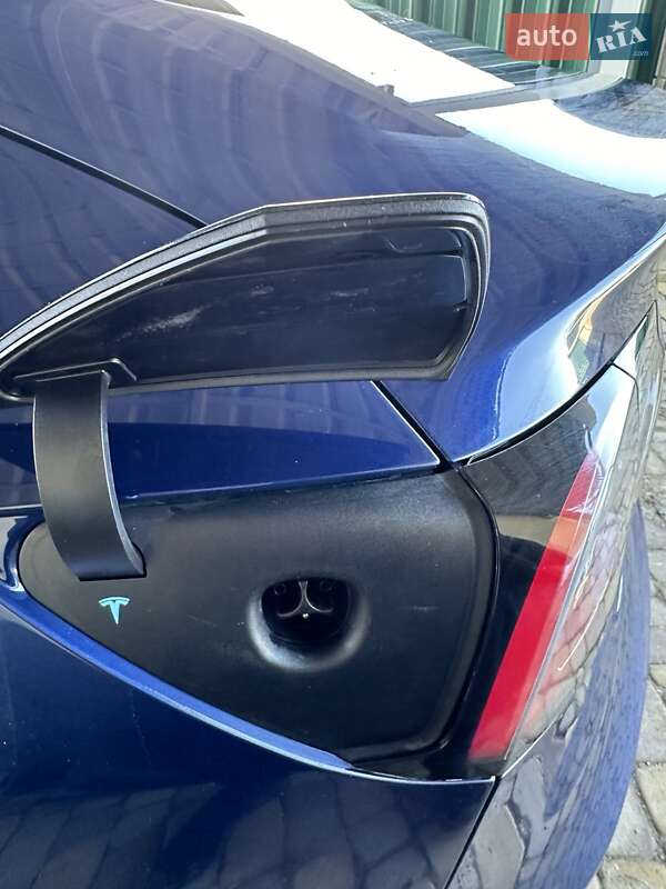 Седан Tesla Model 3 2019 в Рівному фото 15 Седан Tesla Model 3 2019 в Рівному