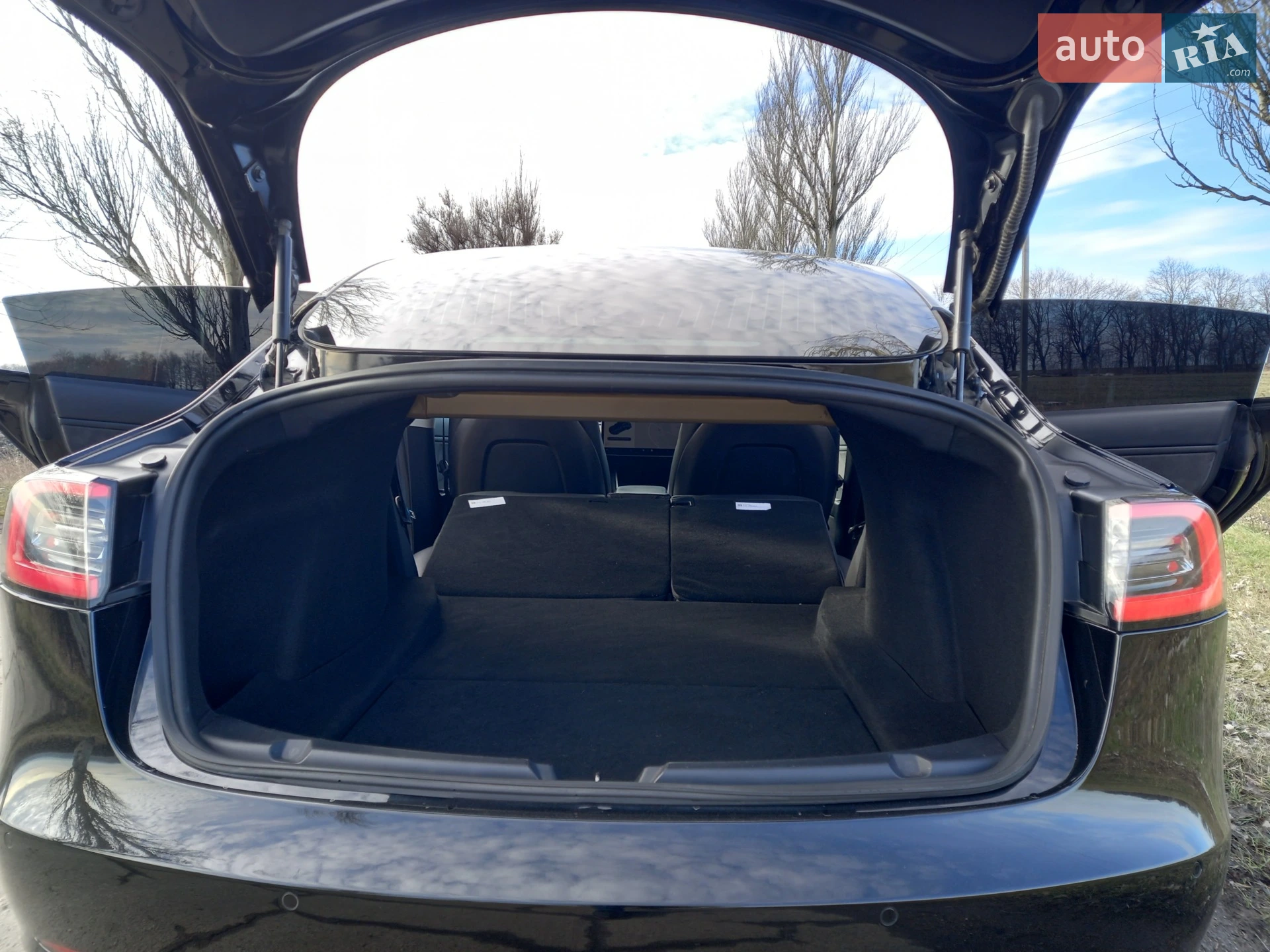 2018 Tesla Model 3 - мініатюра 9