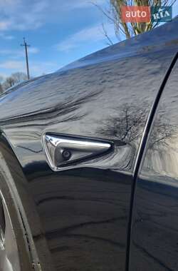 Седан Tesla Model 3 2018 в Днепре