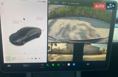 Седан Tesla Model 3 2021 в Ужгороде