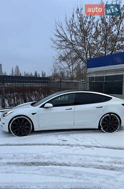 Седан Tesla Model 3 2020 в Киеве