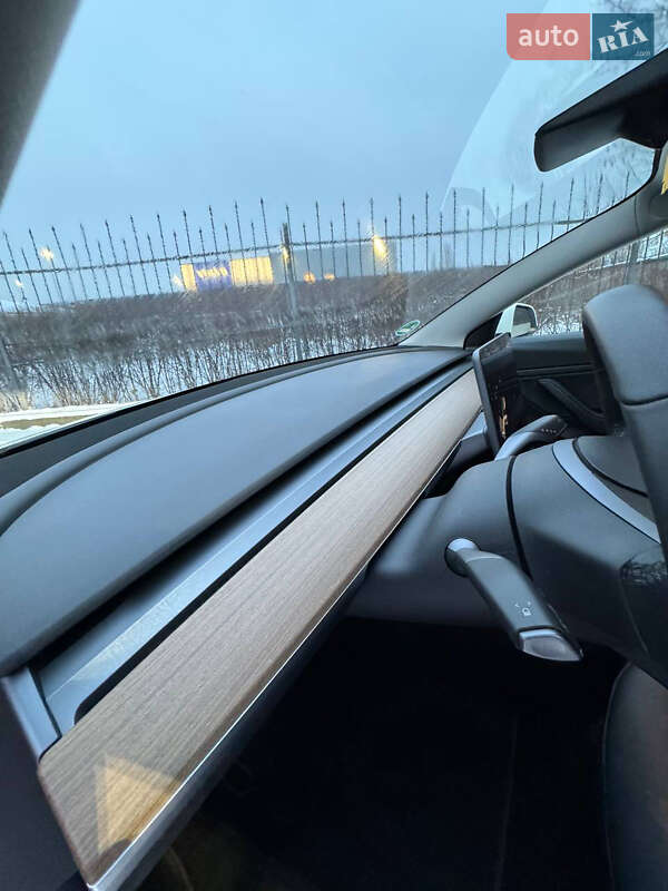 Седан Tesla Model 3 2020 в Києві фото 17 Седан Tesla Model 3 2020 в Києві