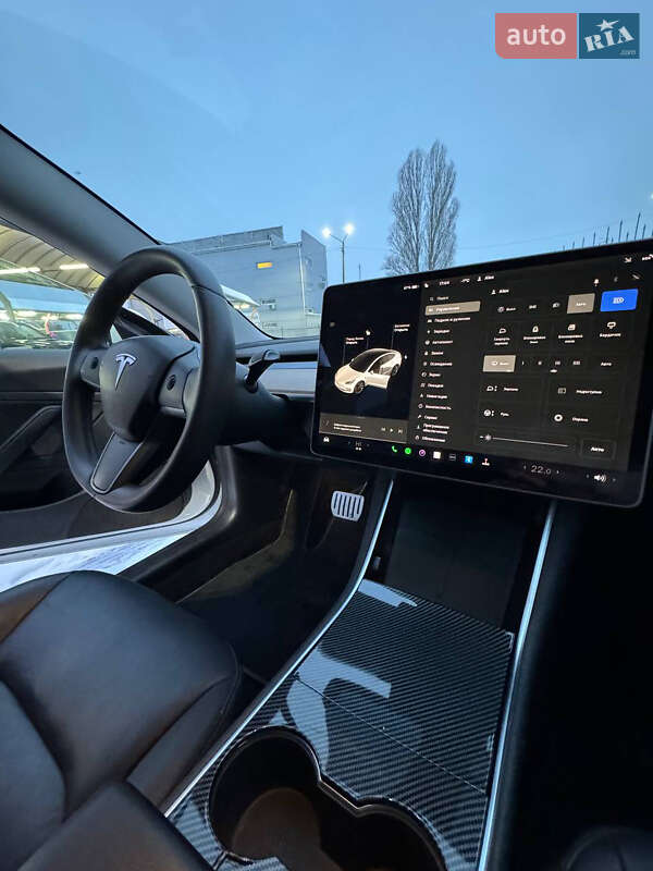 Седан Tesla Model 3 2020 в Києві фото 23 Седан Tesla Model 3 2020 в Києві