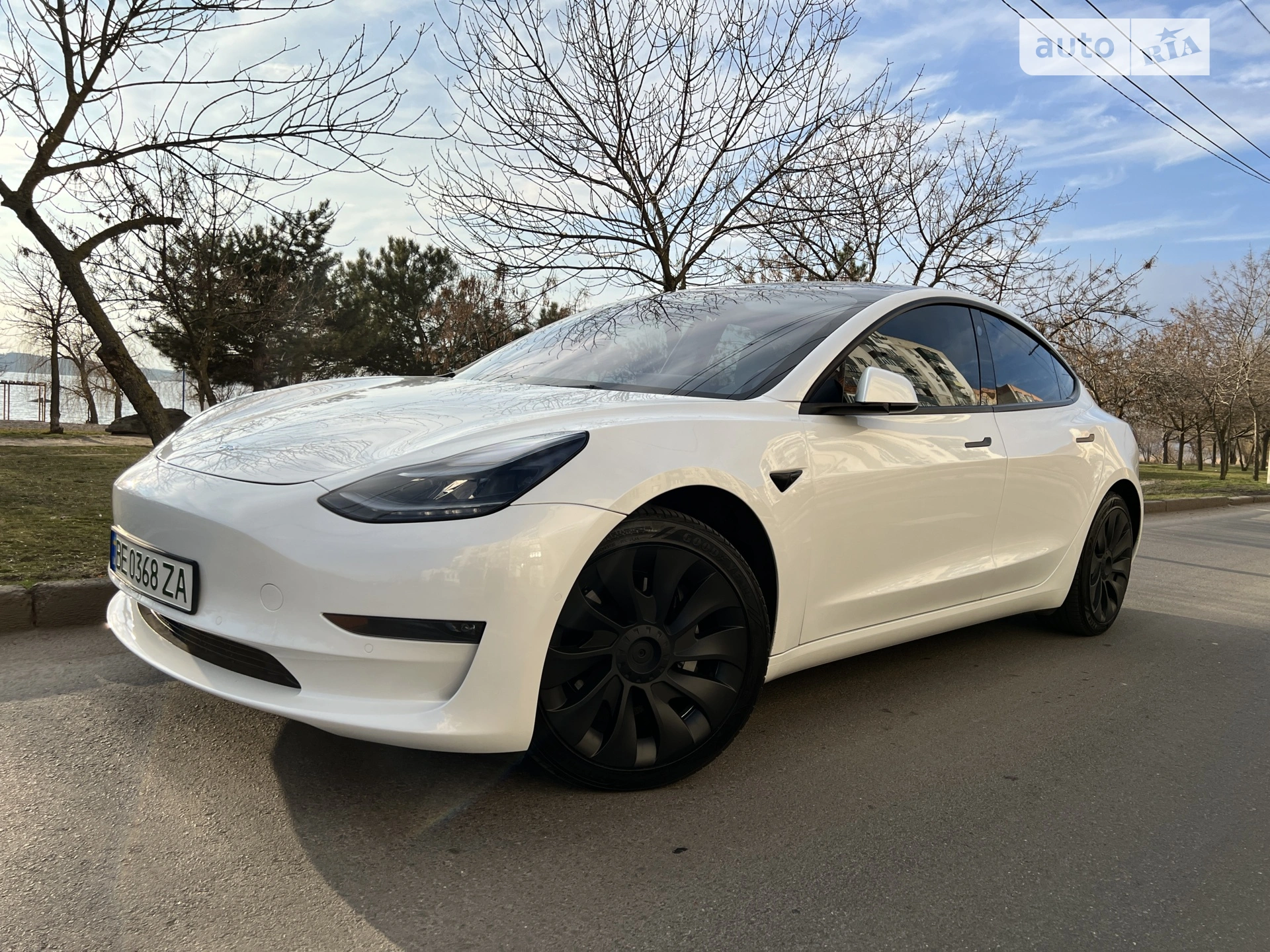 2022 Tesla Model 3 - мініатюра 3