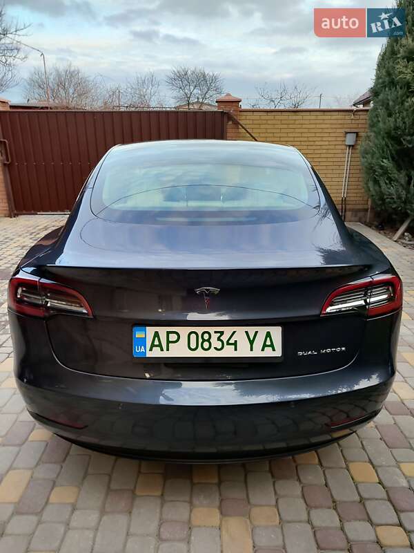 Седан Tesla Model 3 2019 в Запоріжжі