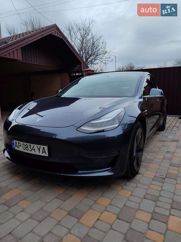 Седан Tesla Model 3 2019 в Запоріжжі