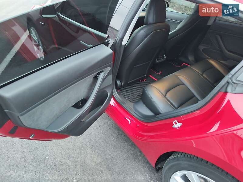 Седан Tesla Model 3 2018 в Борисполі фото 7 Седан Tesla Model 3 2018 в Борисполі