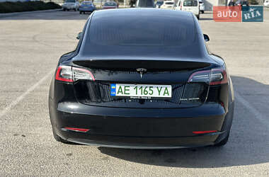 Седан Tesla Model 3 2018 в Днепре