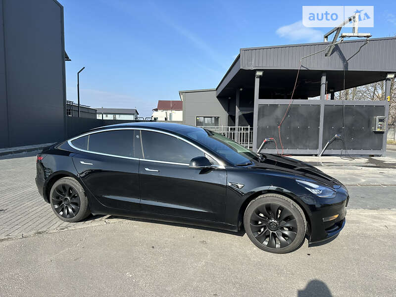 Седан Tesla Model 3 2019 в Хмельницькому