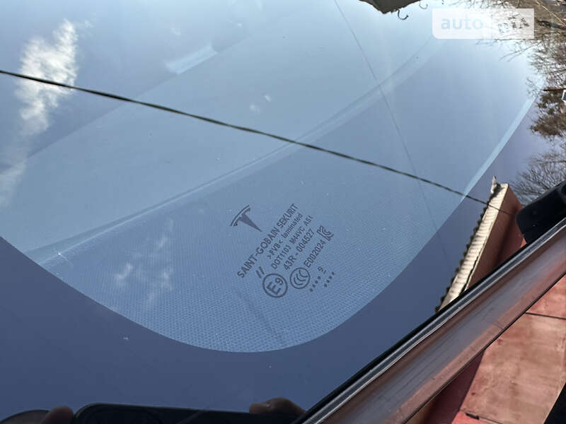 Седан Tesla Model 3 2019 в Хмельницькому