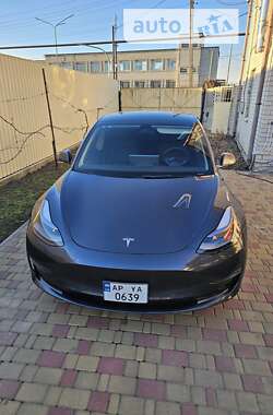 Седан Tesla Model 3 2022 в Дніпрі