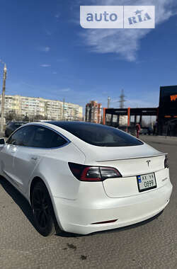 Седан Tesla Model 3 2018 в Полтаві